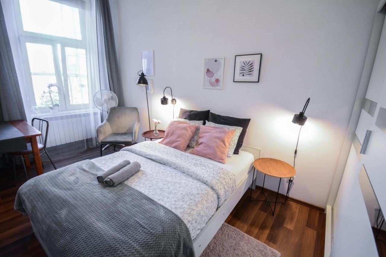 Lion Apartments - Laba Cracovie Extérieur photo