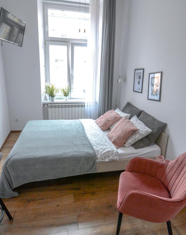 Lion Apartments - Laba Cracovie Extérieur photo